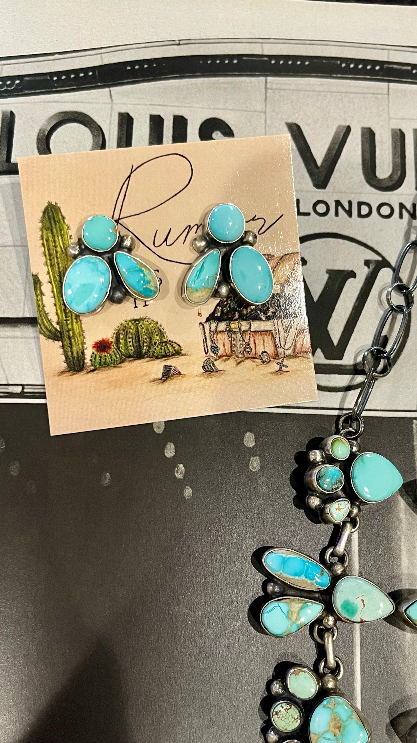 AMAZING Royston Cluster Lariat
