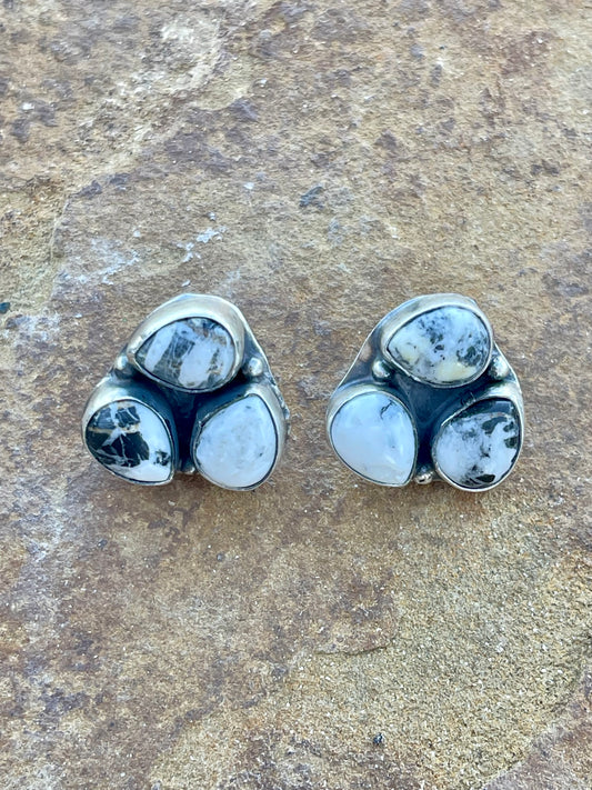 White Buffalo 3 Stone Clusters