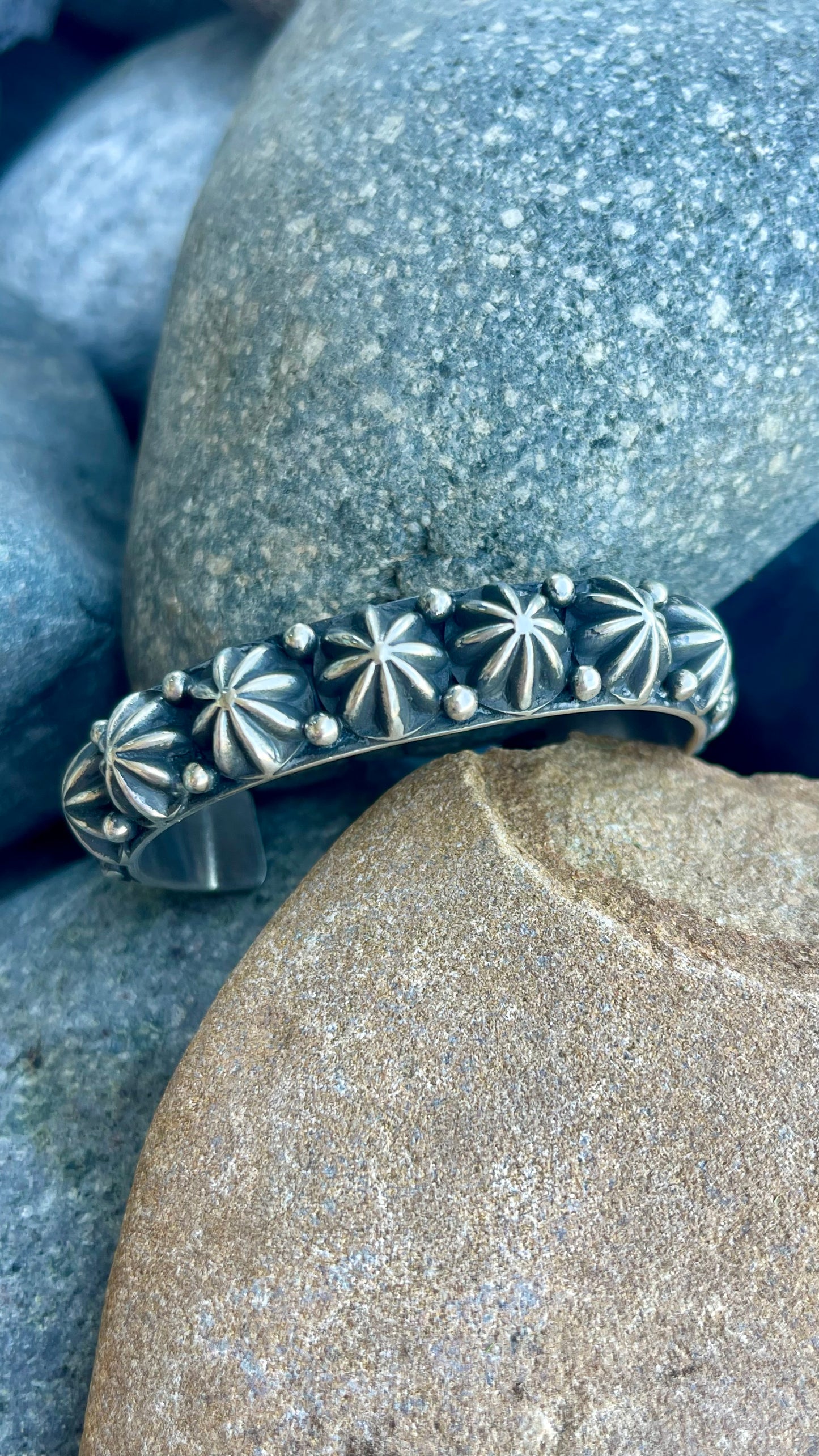 Piasso Starburst Stacker Cuff