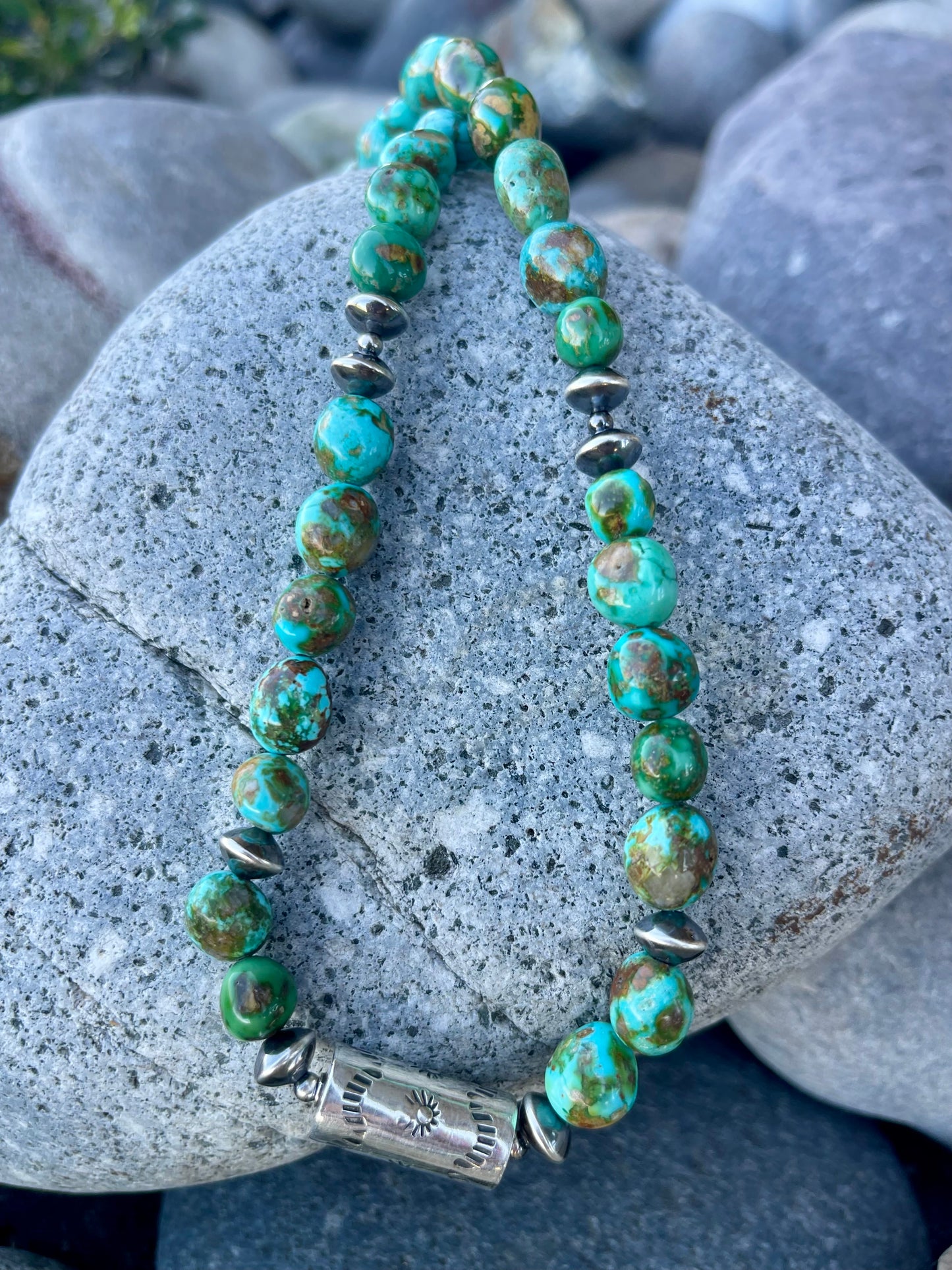 Sonoran Gold Stamped Pearl Necklace