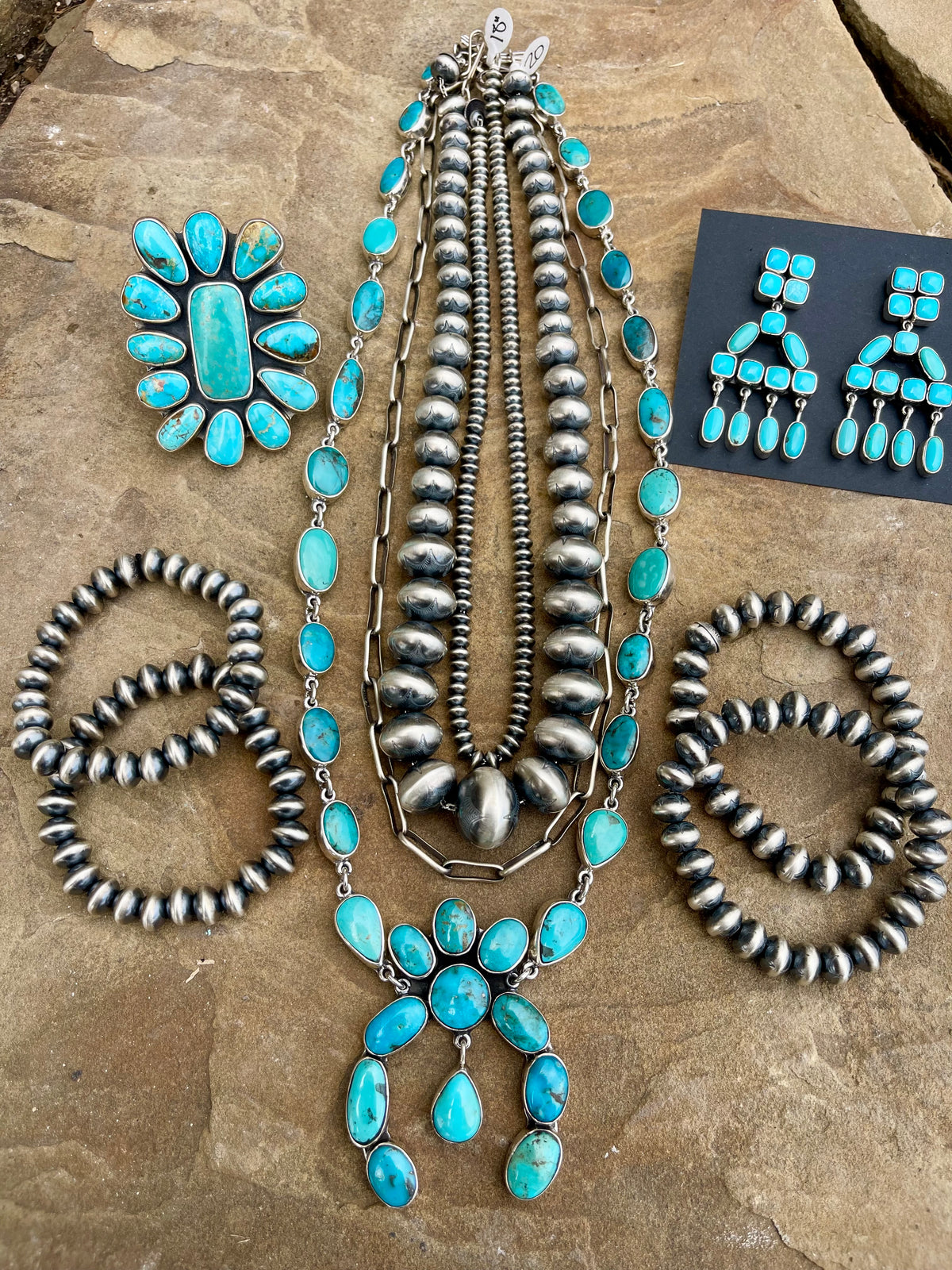 AMAZING - Turquoise Federico Naja Necklace