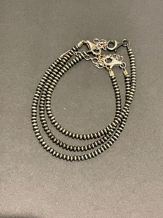 3mm Saucer Pearl Clasp Bracelet