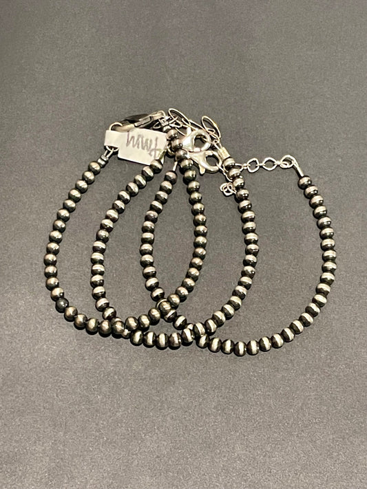 4mm Pearl Clasp Bracelet