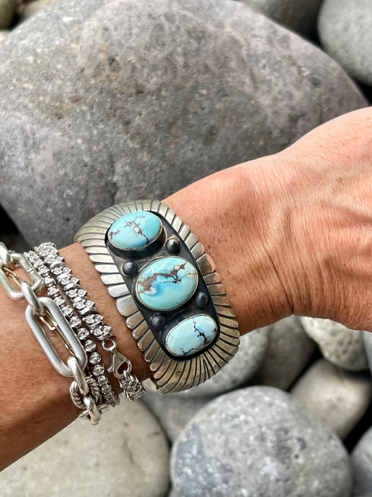 Gorgeous 3 Stone Heavty Golden Hills Super Cool Cuff