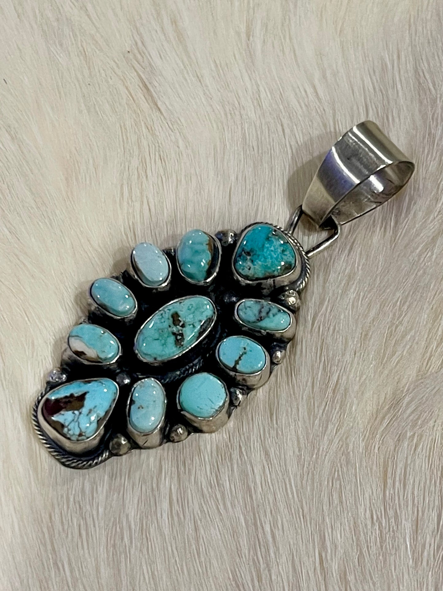 Dry Creek Oval Cluster Pendant
