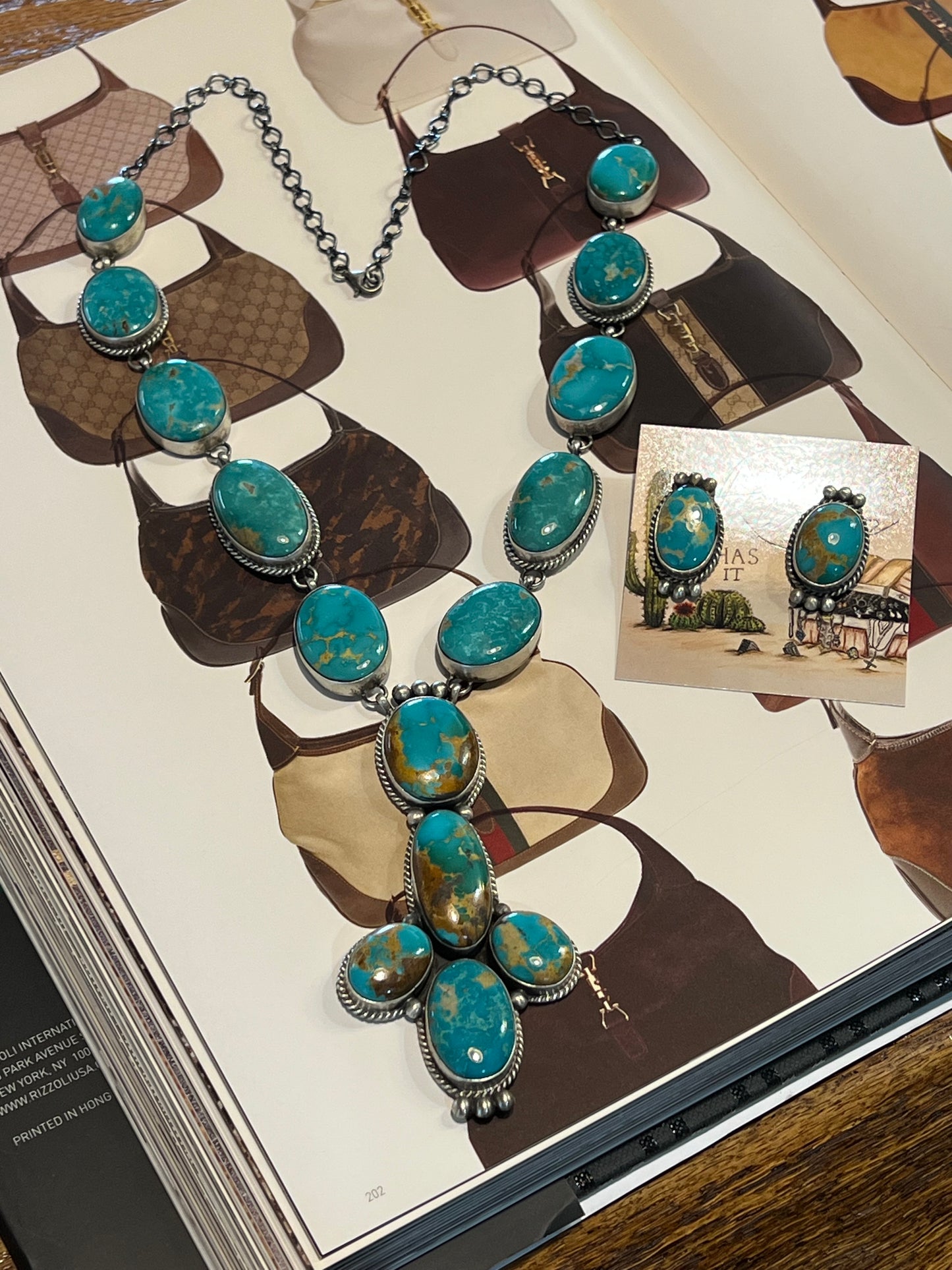 Kingman Turquoise Beautiful Lariat