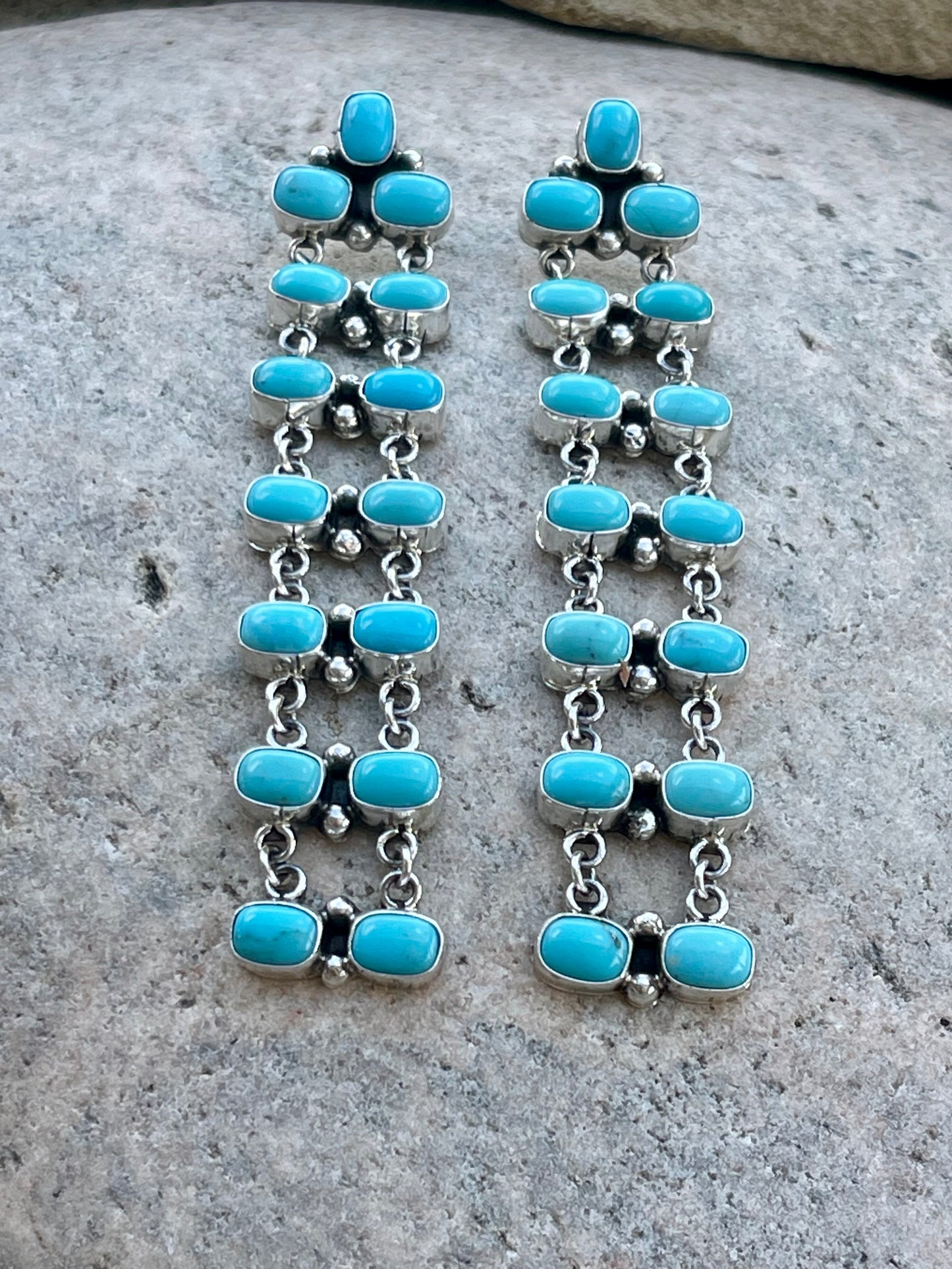 Gorgeous Turquoise Chain Earringa