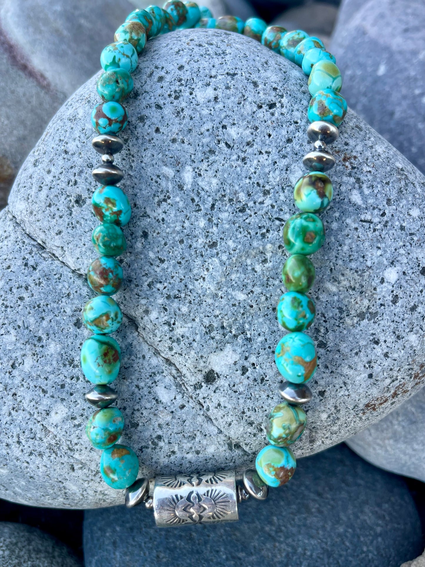 Sonoran Gold Stamped Pearl Necklace