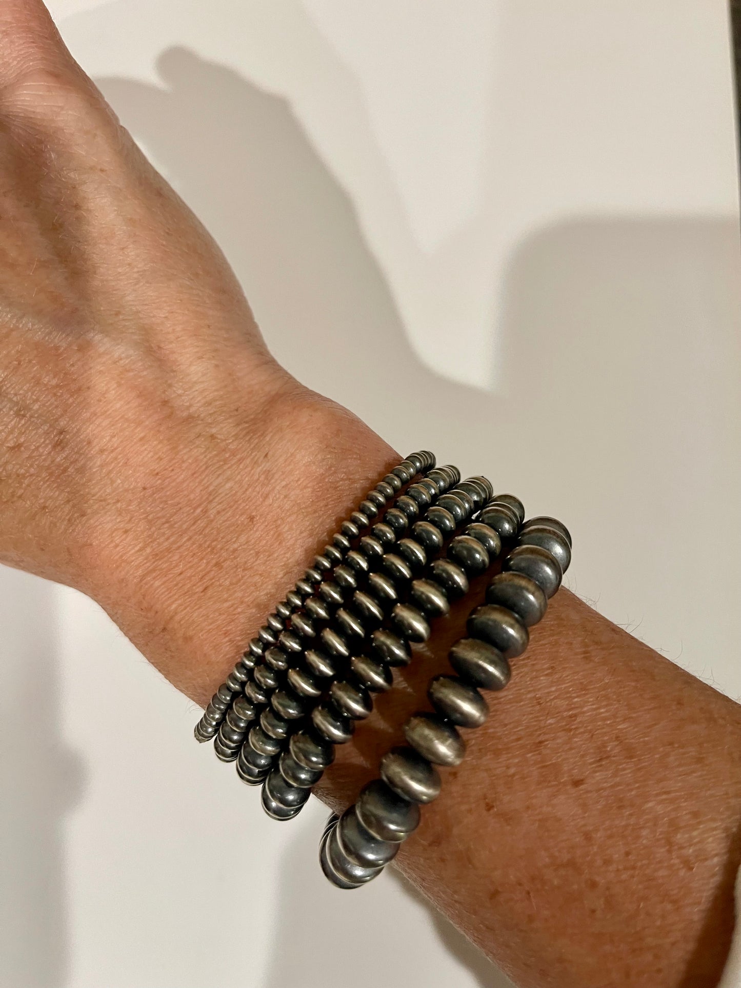 5.5mm Saucer Pearl Stretch Bracelet