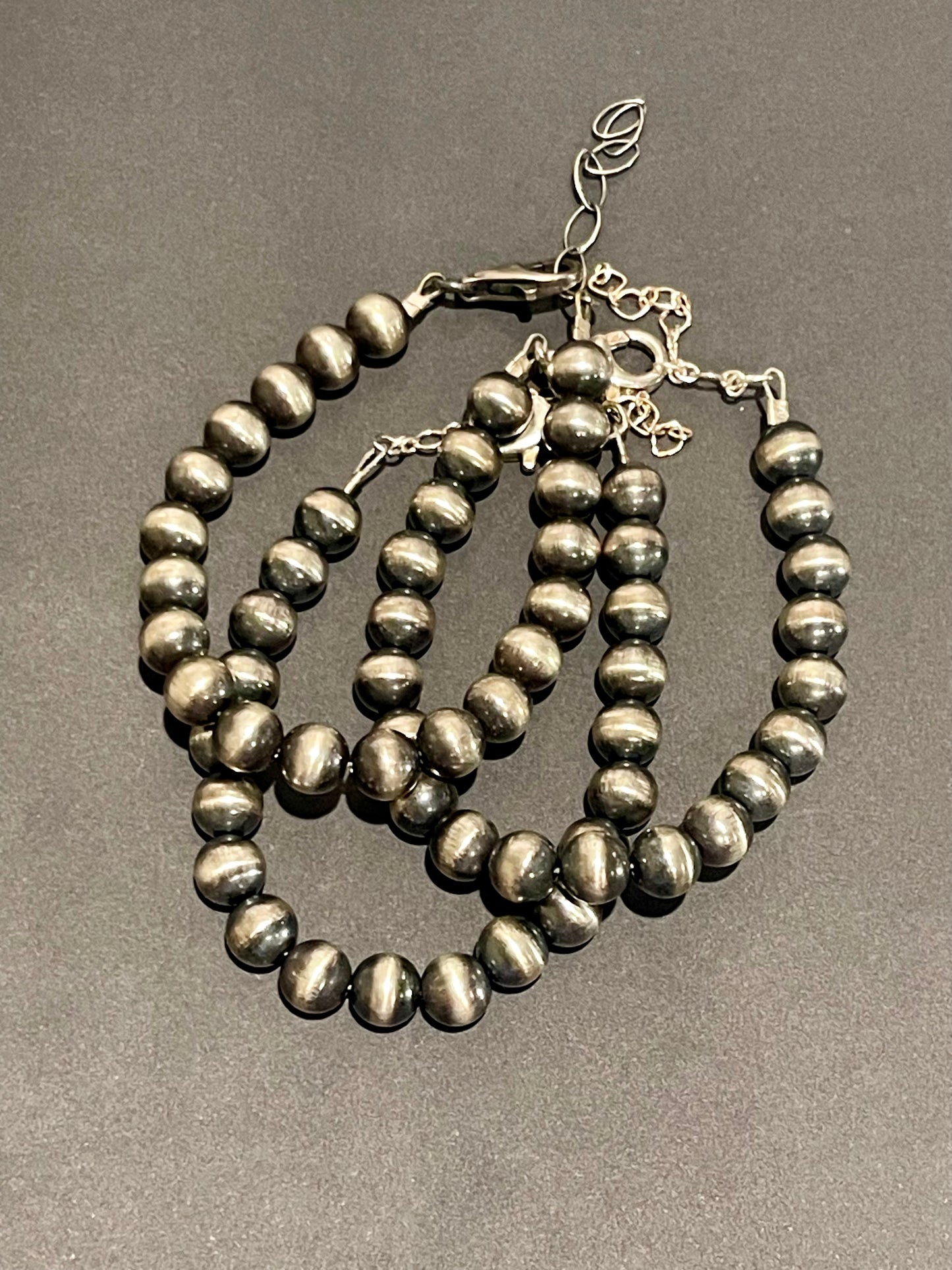 8mm Pearl Clasp Bracelet