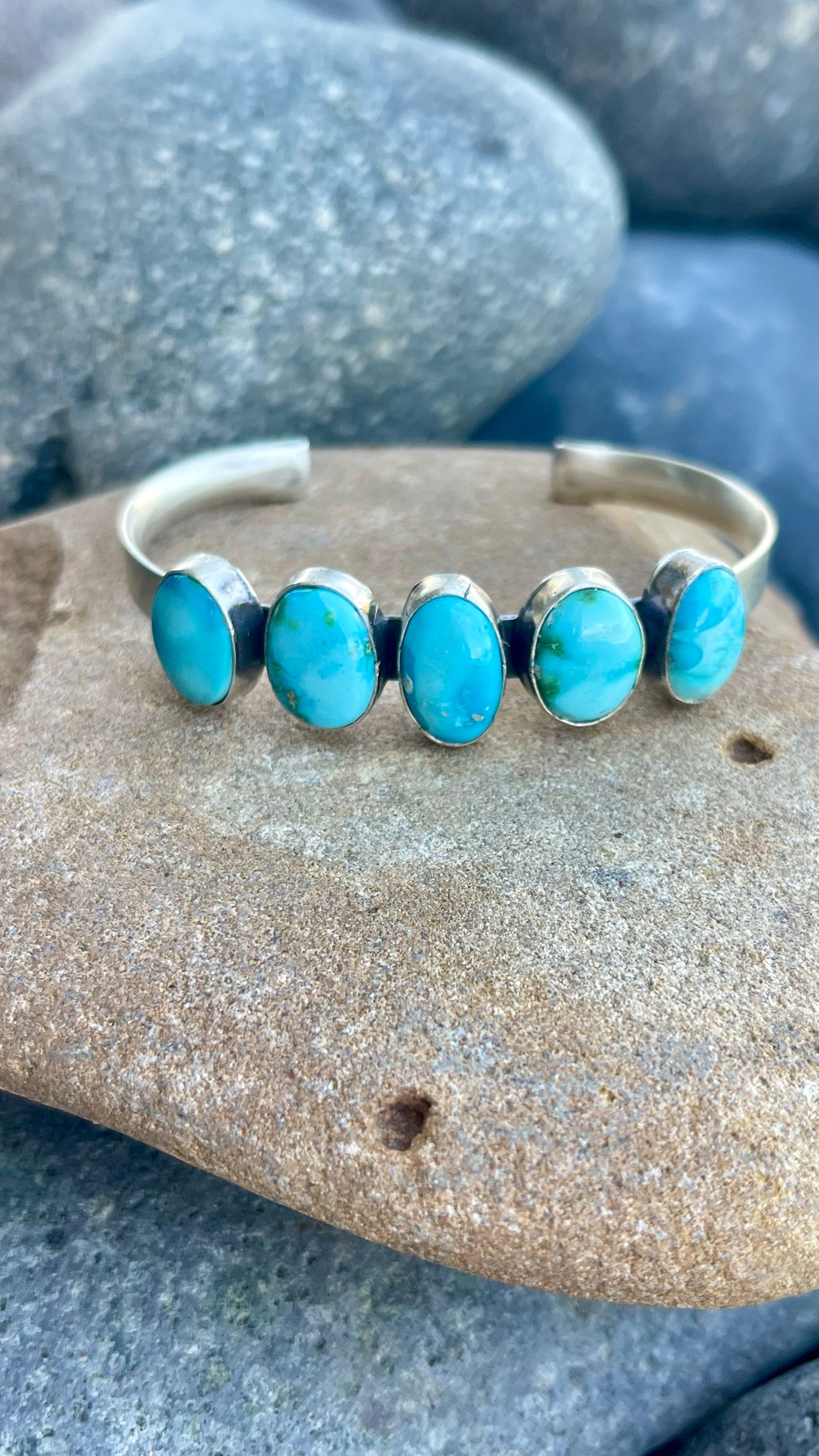 5 Stone Sonoran Gold Stacker Cuff
