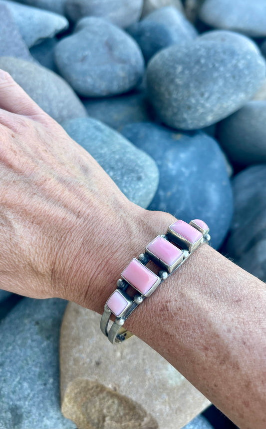5 Stone Pink Conch Cuff