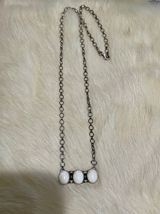 White Buffalo 3 Stone Bar Necklace